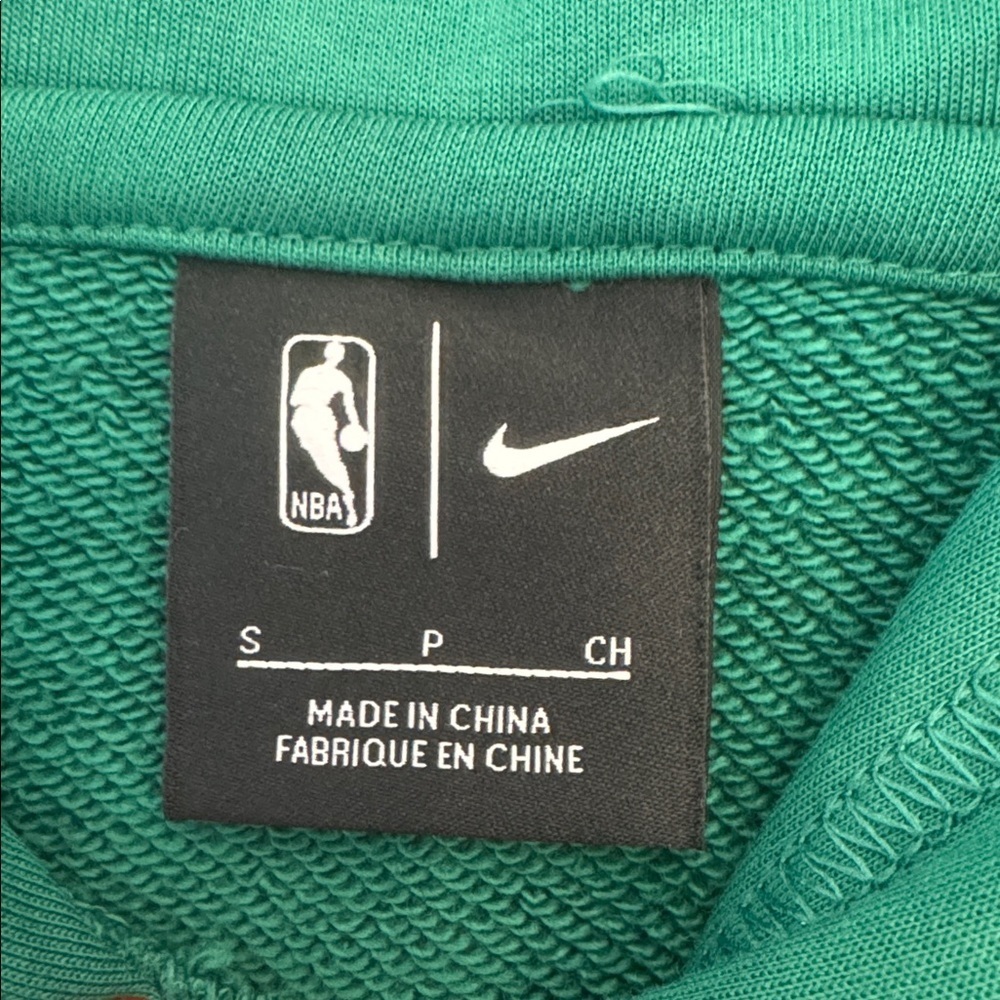 EUC! Nike Boston Celtics City Earned Edition Courtside Hoodie, sz S - Picture 2 of 10